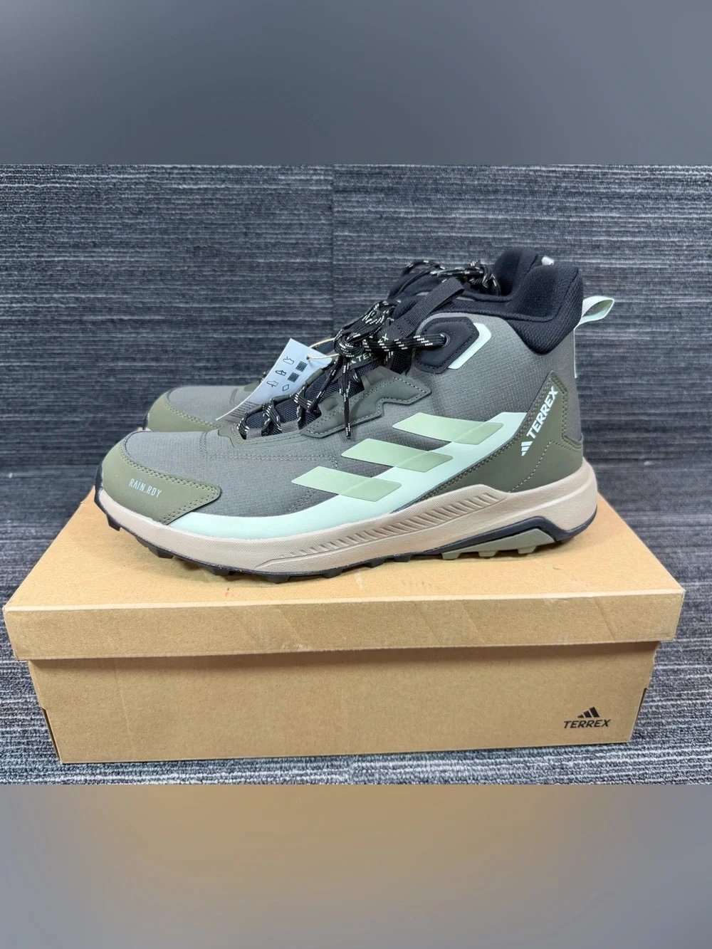 Adidas Terrex Anylander Mid Rain.RDY Hiking Shadow Olive/Tent Green Mens 12 New